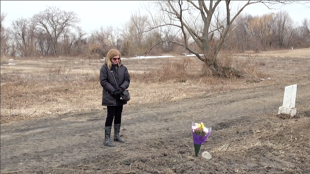 Woman Who Lost Newborn in 1978 Visits Approximate Gravesite on Hart Island